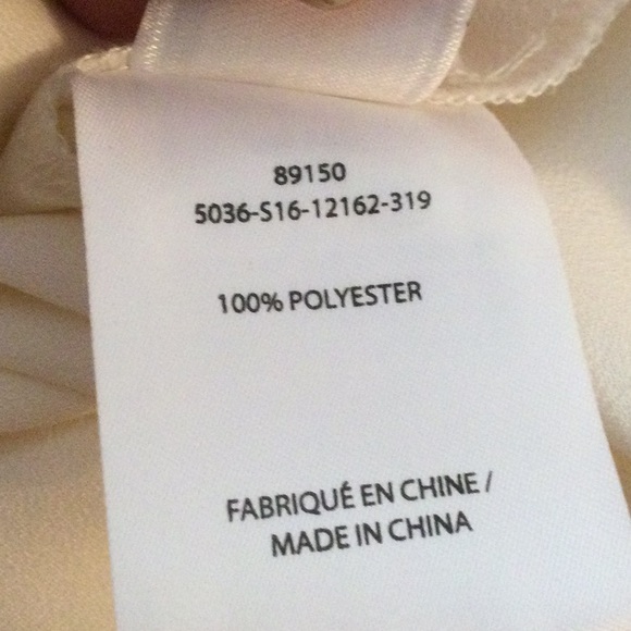 Net. White blouse with sparkle and pleated sleeves - Picture 5 of 6